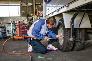 車両点検・整備